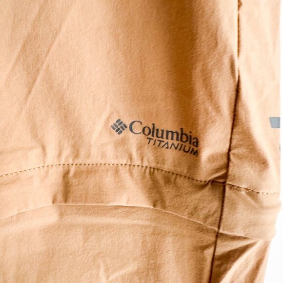Columbia Light Beige Straight Leg Active Fit Convertible Outdoor Pants 16 - Picture 3 of 8